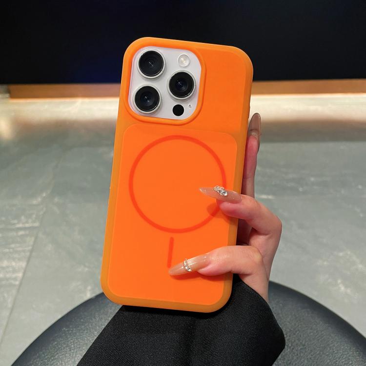 Ice Cream Skin Feel Liquid Silicone Fine Circle Magnetic Phone Case, For iPhone 14 Pro, For iPhone 14 Pro Max, For iPhone 13 Pro Max, For iPhone 13